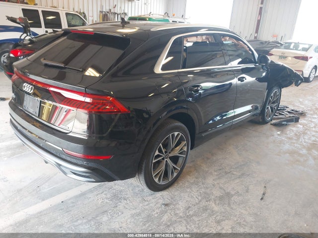 2023 AUDI Q8 WA1EVBF19PD016309 Photo 3