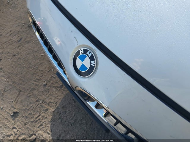 BMW 2016 2016 WBA8E7C57GK572893 Image 10