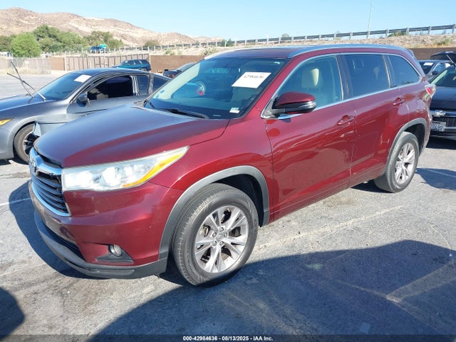 Toyota 2gr-fe 2014 5TDKKRFH8ES025771 Image 2