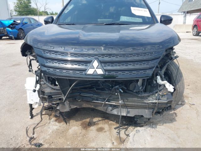 2022 MITSUBISHI OUTLANDER JA4J4UA81NZ080698 Photo 5