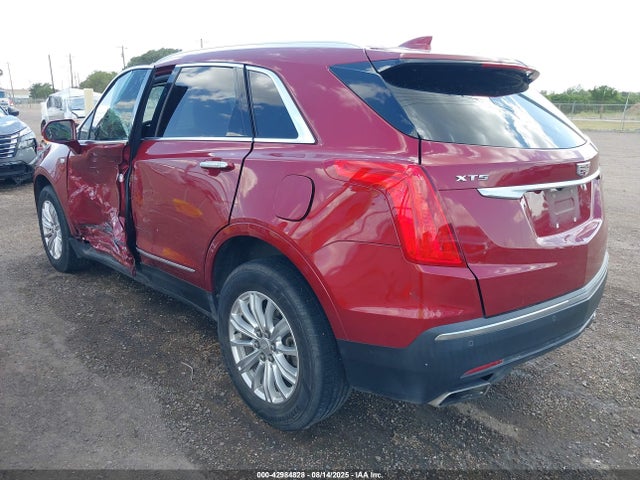 2019 CADILLAC XT5 1GYKNARS7KZ151706 Photo 2