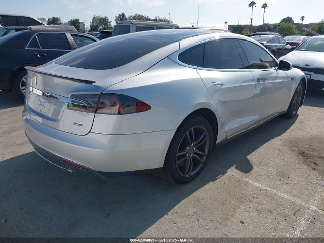 2013 TESLA MODEL S 5YJSA1DP2DFP07627 Photo 3