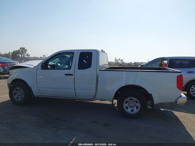 Nissan 2019 2019 1N6BD0CT2KN737240 Image 14