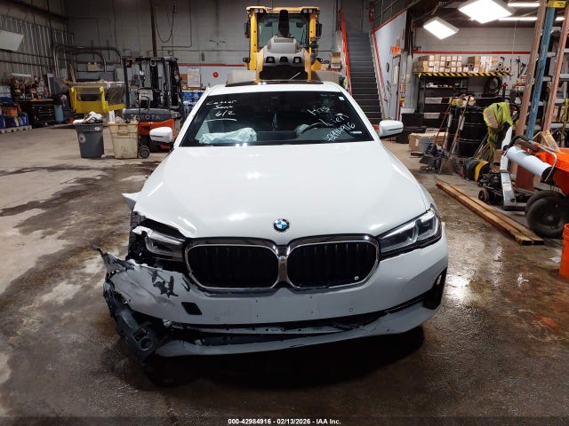 42984916 :رقم المزاد ، WBA13BJ03MCF62890 vin ، 2021 Bmw 530i Xdrive مزاد بيع