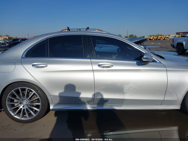 Mercedes-Benz 2016 2016 55SWF4JBXGU100424 Image 14