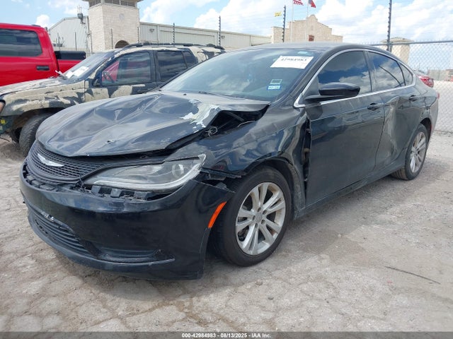 1C3CCCABXFN675361 Chrysler 2015