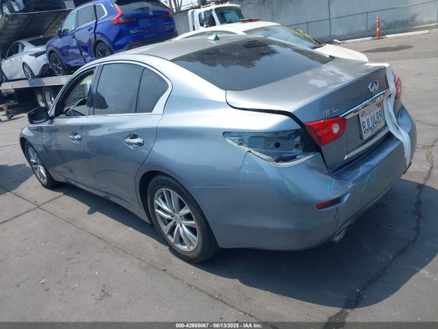 Infiniti 2015 2015 JN1BV7AP2FM352080 Image 3
