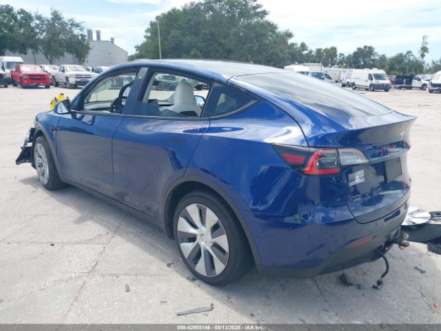 2020 TESLA MODEL Y 5YJYGDEE8LF040956 Photo 2