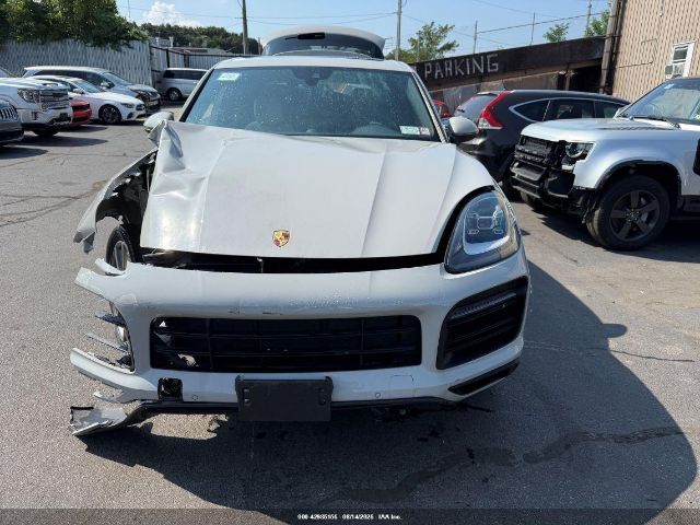 2023 PORSCHE CAYENNE WP1AA2AYXPDA01675 Photo 5