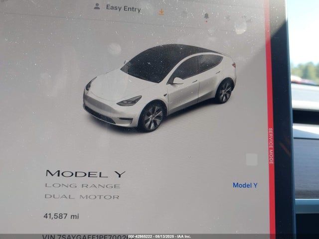 Tesla Model Y 2023 7SAYGAEE1PF700262 Image 7