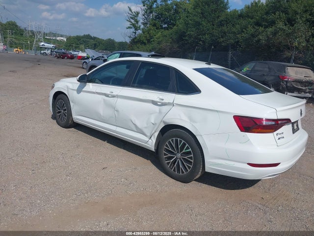 3VWC57BUXKM086227 Volkswagen 1.4 tsi
