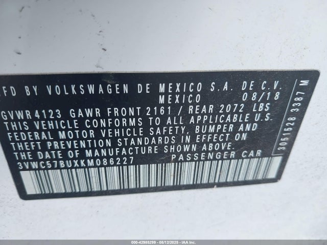 3VWC57BUXKM086227 Volkswagen 1.4 tsi