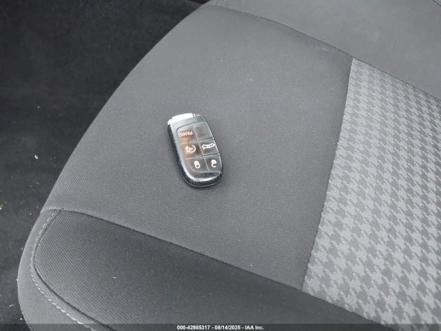 Dodge 2022 2022 2C3CDZJG7NH124694 Image 11