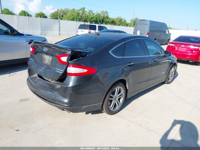 Ford 2015 2015 3FA6P0RU6FR147076 Image 4