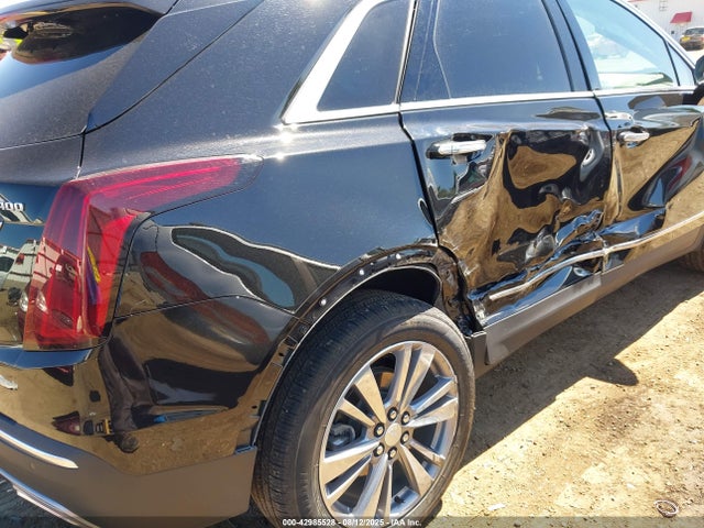 2025 CADILLAC XT5 1GYKNDRS7SZ120506 Photo 5