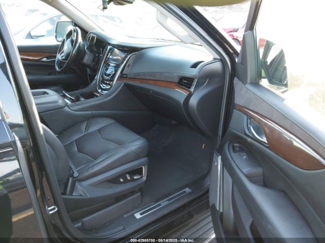 2018 CADILLAC ESCALADE ESV 1GYS4HKJ6JR326930 Photo 4