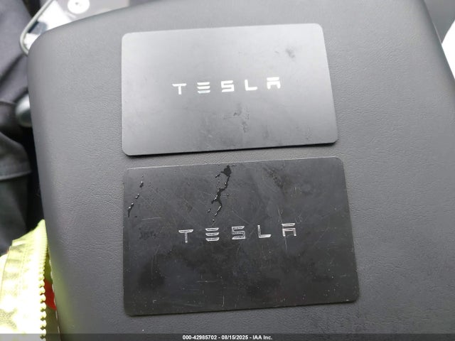 2025 TESLA MODEL Y 7SAYGDEE9SF289476 Photo 10