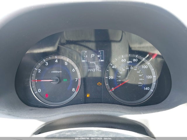 Hyundai 2017 2017 KMHCT4AEXHU293265 Image 7