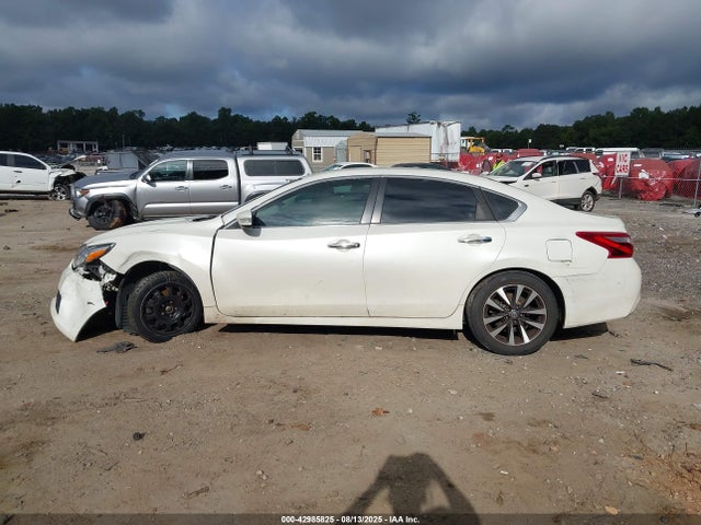 Nissan 2017 2017 1N4AL3AP1HC177200 Image 15