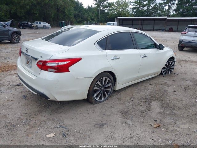 Nissan 2017 2017 1N4AL3AP1HC177200 Image 4