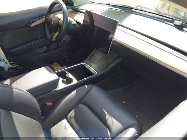 2021 TESLA MODEL 3 5YJ3E1EBXMF983369 Photo 4