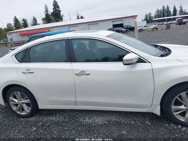 1N4AL3AP9FC437257 Nissan 2015