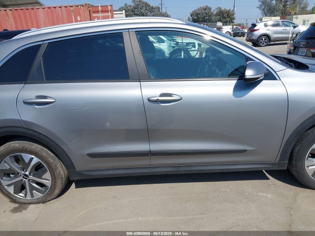 KNDCC3LG7N5160496 KIA 2022