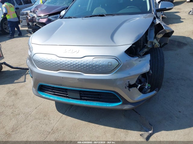 KNDCC3LG7N5160496 KIA 2022