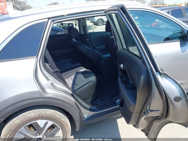 KNDCC3LG7N5160496 KIA 2022