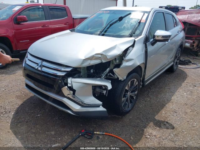 2018 MITSUBISHI ECLIPSE CROSS JA4AT5AA7JZ070666 Photo 1