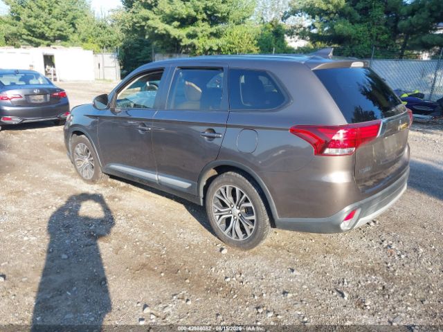 2018 MITSUBISHI OUTLANDER JA4AZ3A34JZ067518 Photo 2