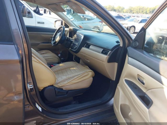 2018 MITSUBISHI OUTLANDER JA4AZ3A34JZ067518 Photo 4