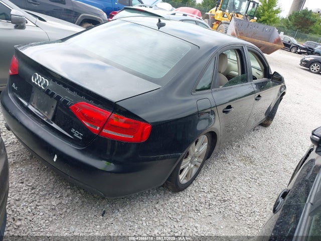 2010 AUDI A4 WAUBFAFL6AN030796 Photo 3