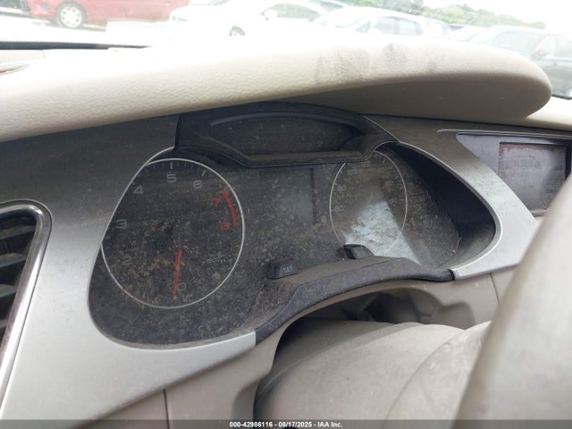 2010 AUDI A4 WAUBFAFL6AN030796 Photo 6