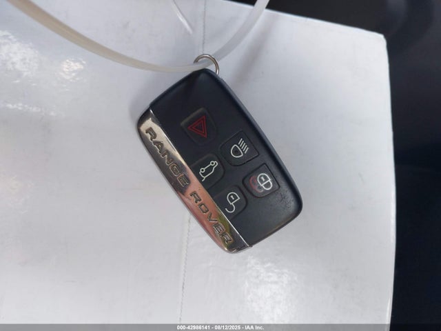 Land Rover s/c lev2 ulev 2016 SALWR2EF3GA559144 Image 11