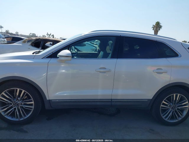 5LMTJ2AH3FUJ20590 Lincoln 2015