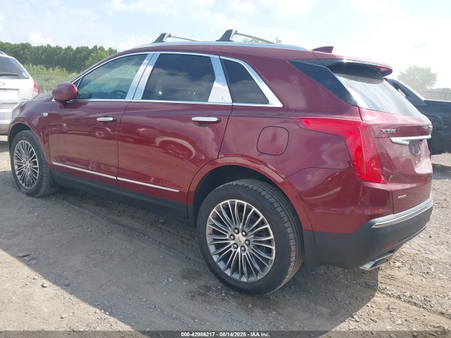 2017 CADILLAC XT5 1GYKNDRS9HZ274112 Photo 2