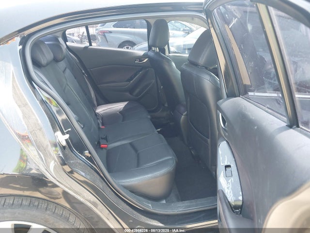 JM1BN1V78H1102366 Mazda pe