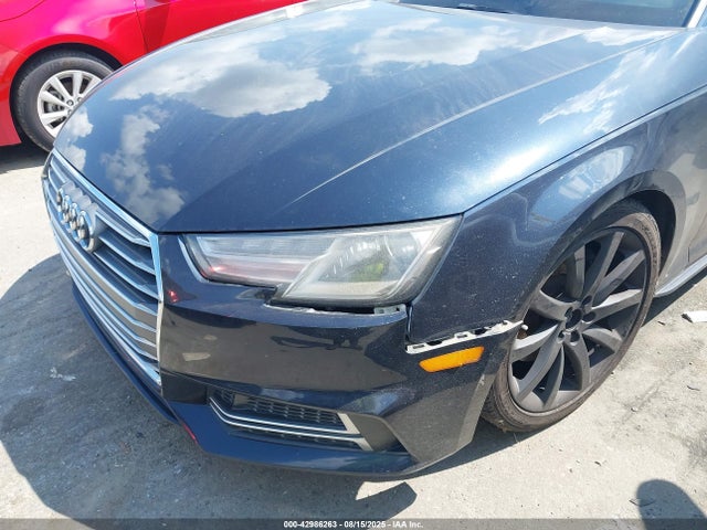 WAUKMAF45JA075556 Audi A4