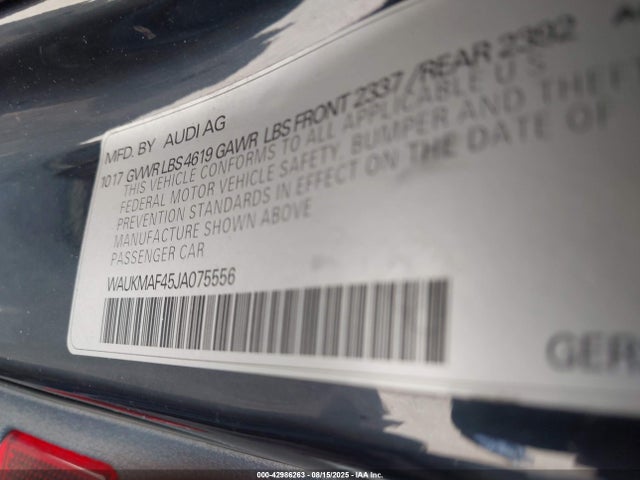 WAUKMAF45JA075556 Audi A4