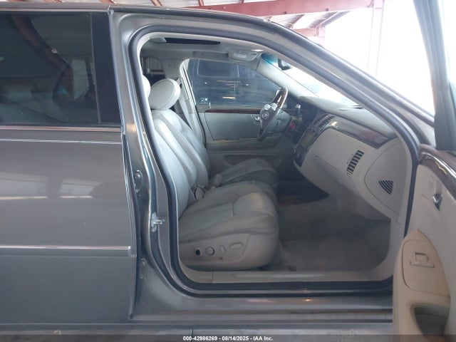 2007 CADILLAC DTS 1G6KD57Y37U219692 Photo 4