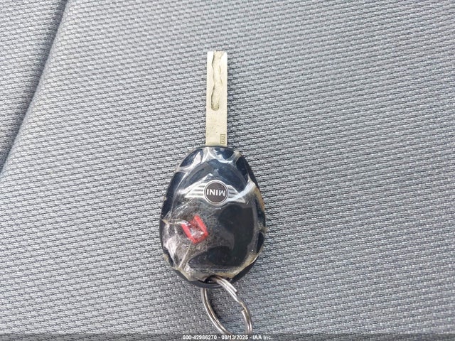 2004 MINI COOPER S WMWRE33494TD75625 Photo 10