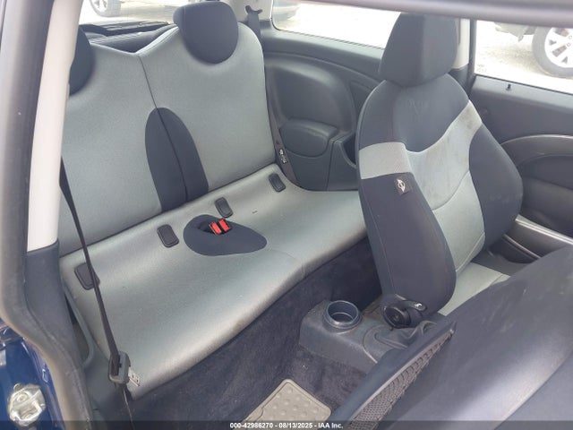2004 MINI COOPER S WMWRE33494TD75625 Photo 7