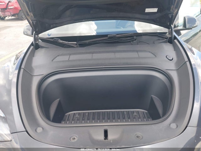 2025 TESLA MODEL Y 7SAYGDED9SA365105 Photo 9