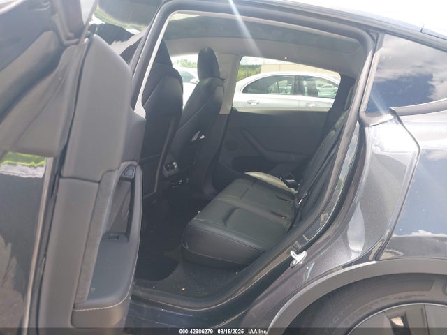 2025 TESLA MODEL Y 7SAYGDED9SA365105 Photo 7