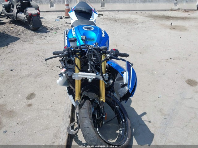 JS1GR7MA4S7100591 Suzuki R747