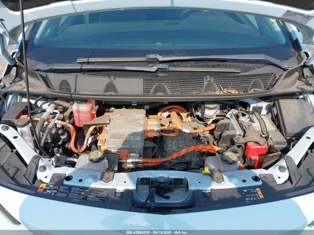 1G1FW6S00P4140943 Chevrolet 2023