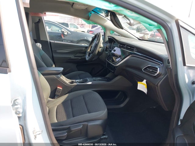 1G1FW6S00P4140943 Chevrolet 2023