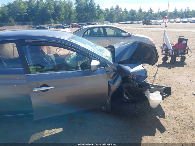 3N1AB7AP3KY445556 Nissan 2019