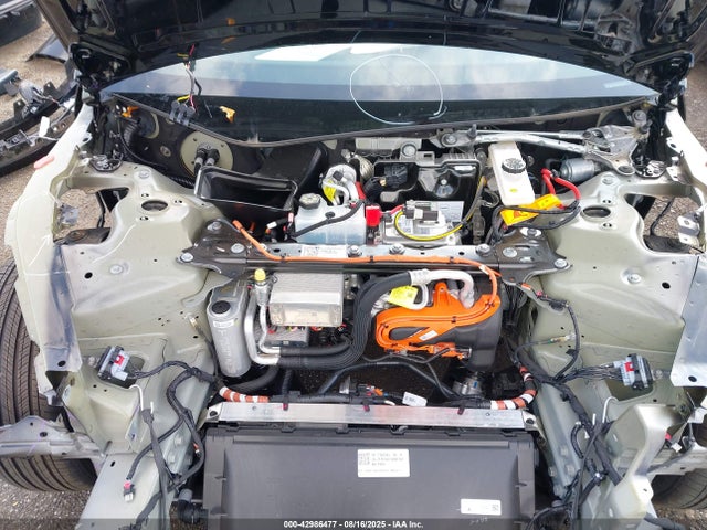 2025 TESLA MODEL 3 5YJ3E1EA0SF982929 Photo 9